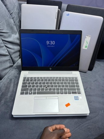 hp-elitebook-840-g5-big-3