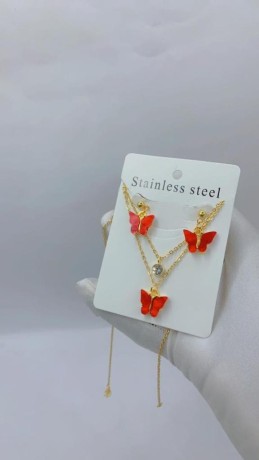 beautiful-necklace-and-earring-jewellery-set-big-3